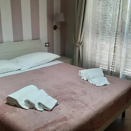 Le Terme A Due Passi 3* رابولانو تيرمي