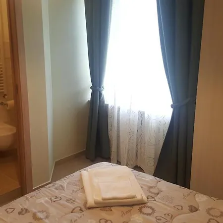 Le Terme A Due Passi 3* رابولانو تيرمي